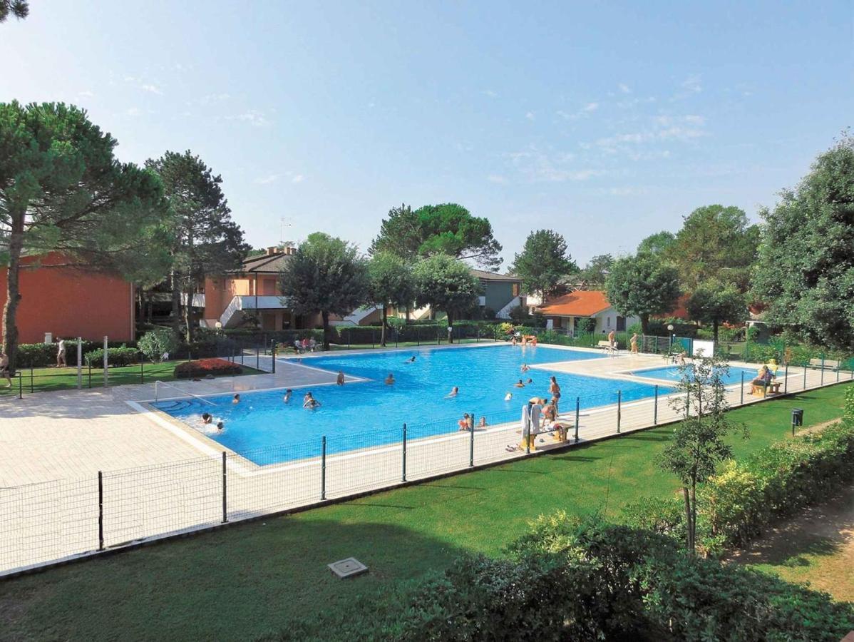 In 38352 * Bibione