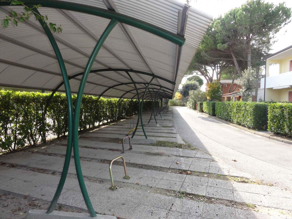 In 38352 * Bibione