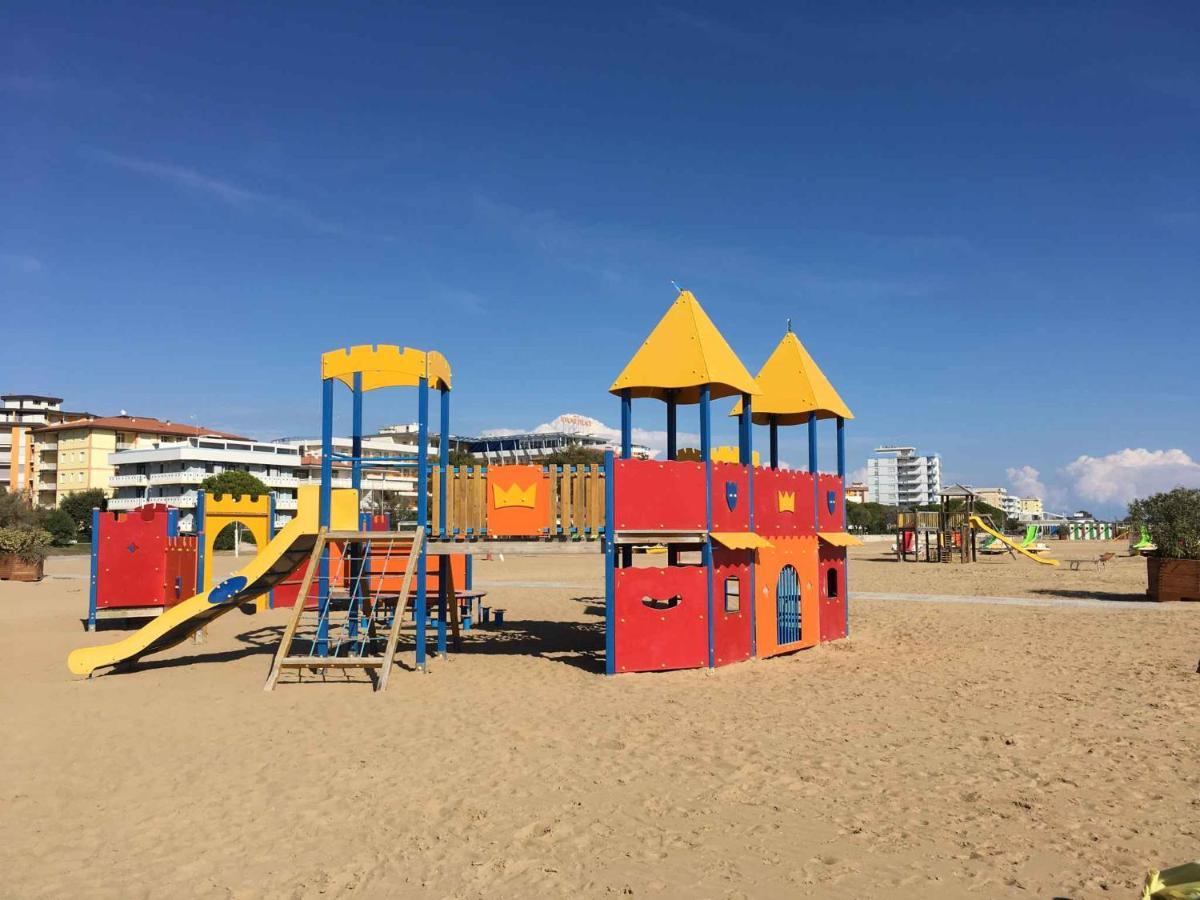 In 38352 * Bibione